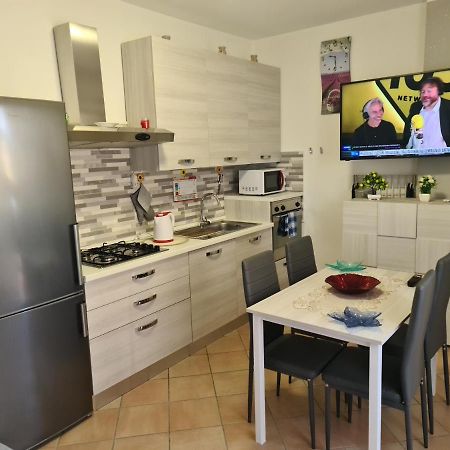 Holiday Olbia Appartamento A Due Passi Dal Lungomare E Centro Citta Ngoại thất bức ảnh
