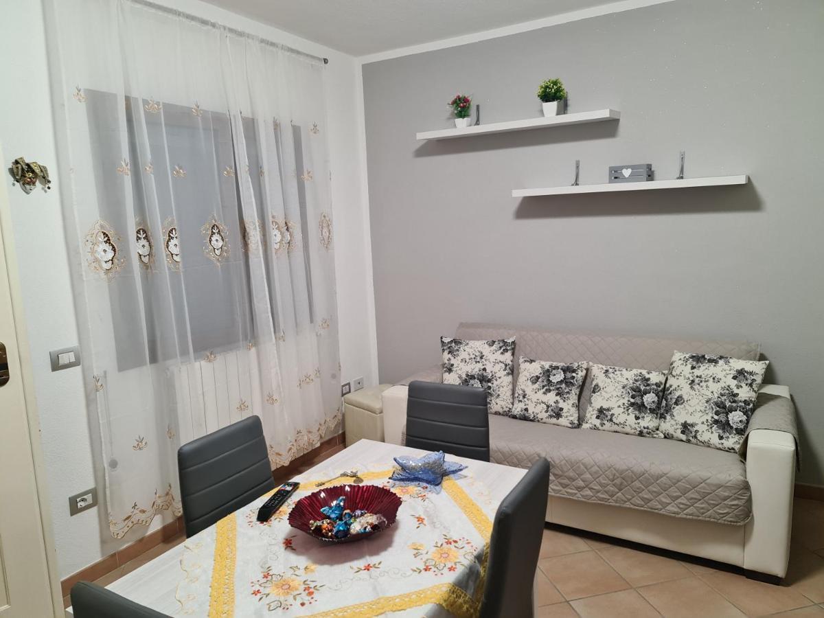 Holiday Olbia Appartamento A Due Passi Dal Lungomare E Centro Citta Ngoại thất bức ảnh